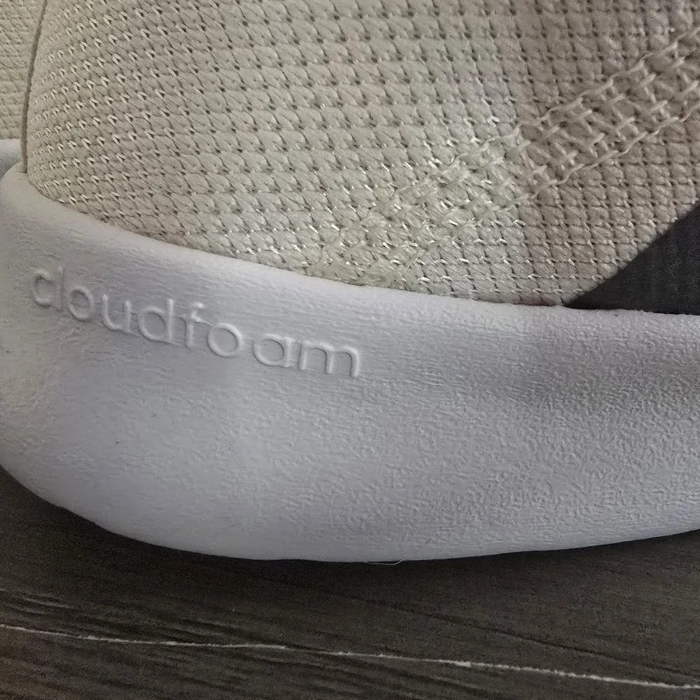 adidas stylish sneakers